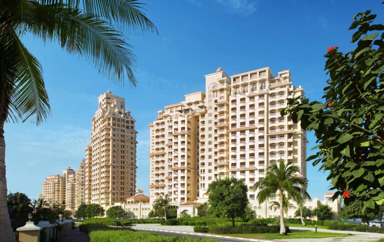 The Royal Breeze Residences5