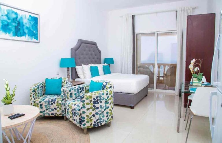 The Royal Breeze Residences6